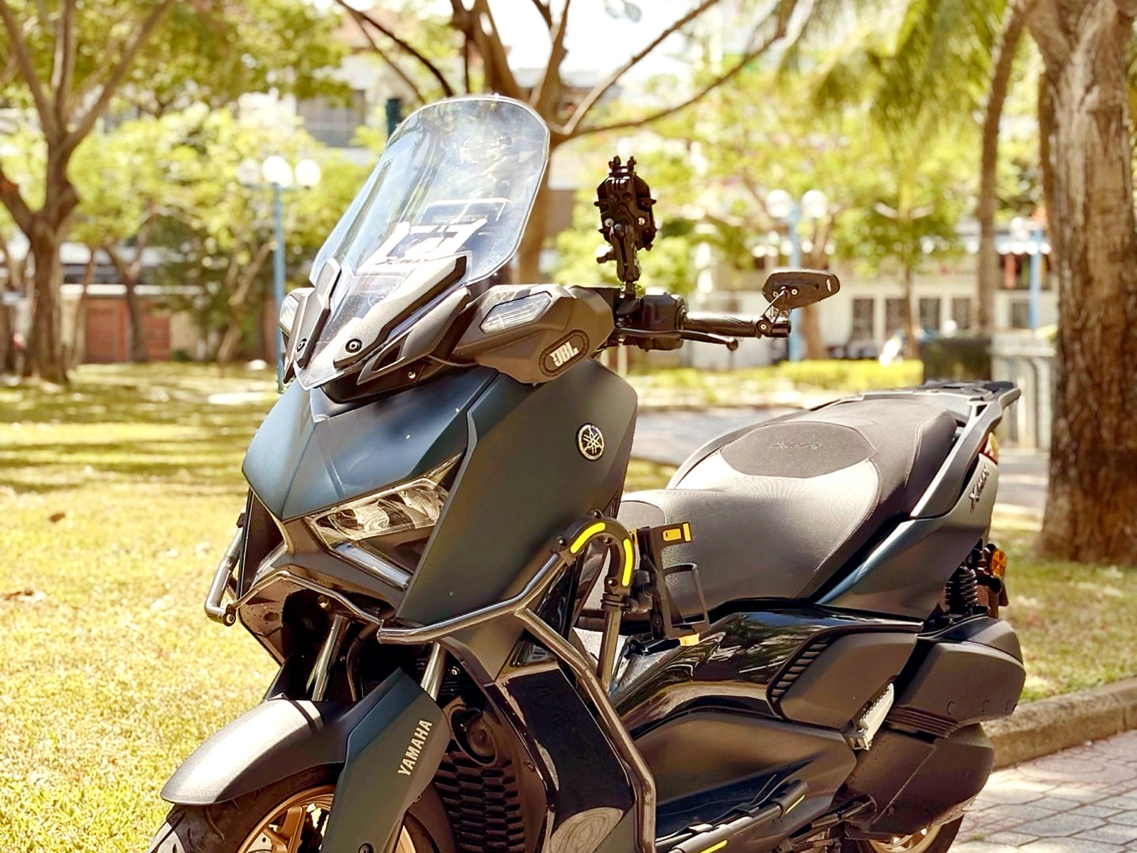 Аренда Yamaha XMAX 300 в Нячанге